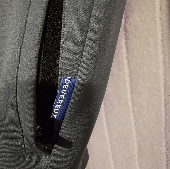 Devereux full zip mid weight jacket - Picture 3 of 5